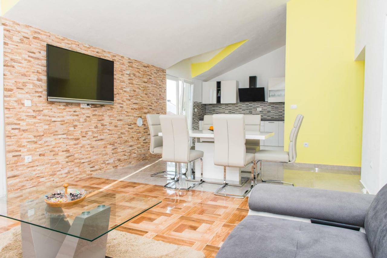 Apartman Franko Lägenhet Grebaštica Exteriör bild